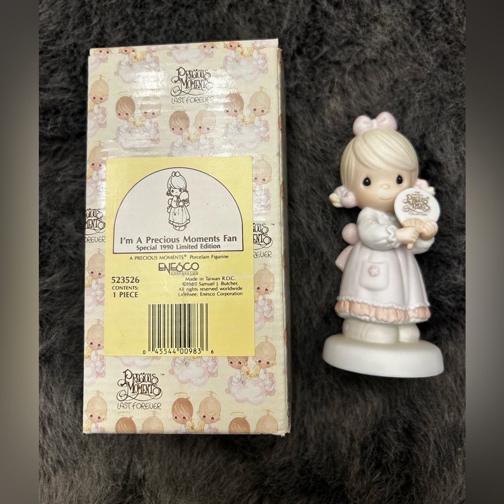 Precious Moments Special 1990 Limited Edition